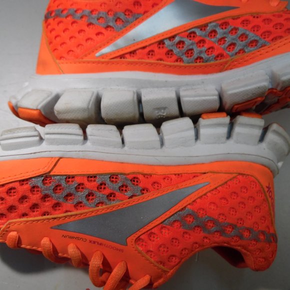 Women's Size 6 Reebox Orange RealFlex SmoothFlex - Picture 12 of 16